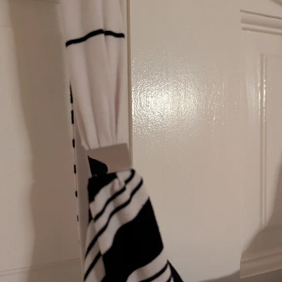 WHBM Sleeveless Bias Stripe Maxi Dress - Picture 6 of 6